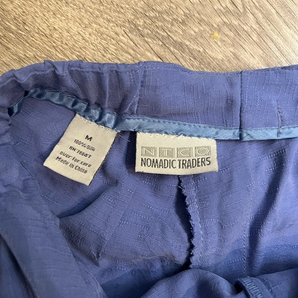 Nomadic Traders Matching Blouse and Pants Size M - Picture 7 of 7
